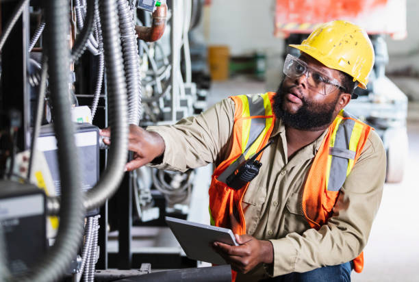 Best Electrical Troubleshooting Services  in Manistee, MI
